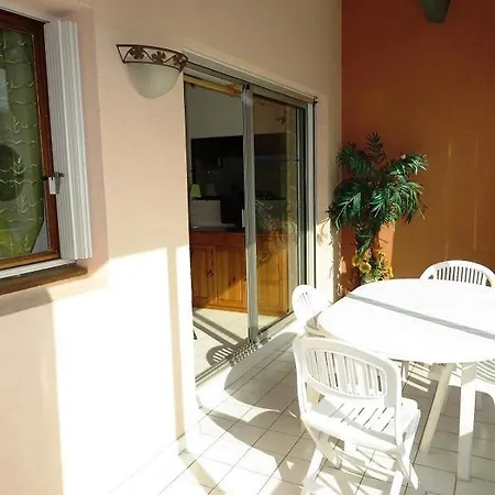 Lejlighed Avec Et Mezzanine A Proximite De La Agde